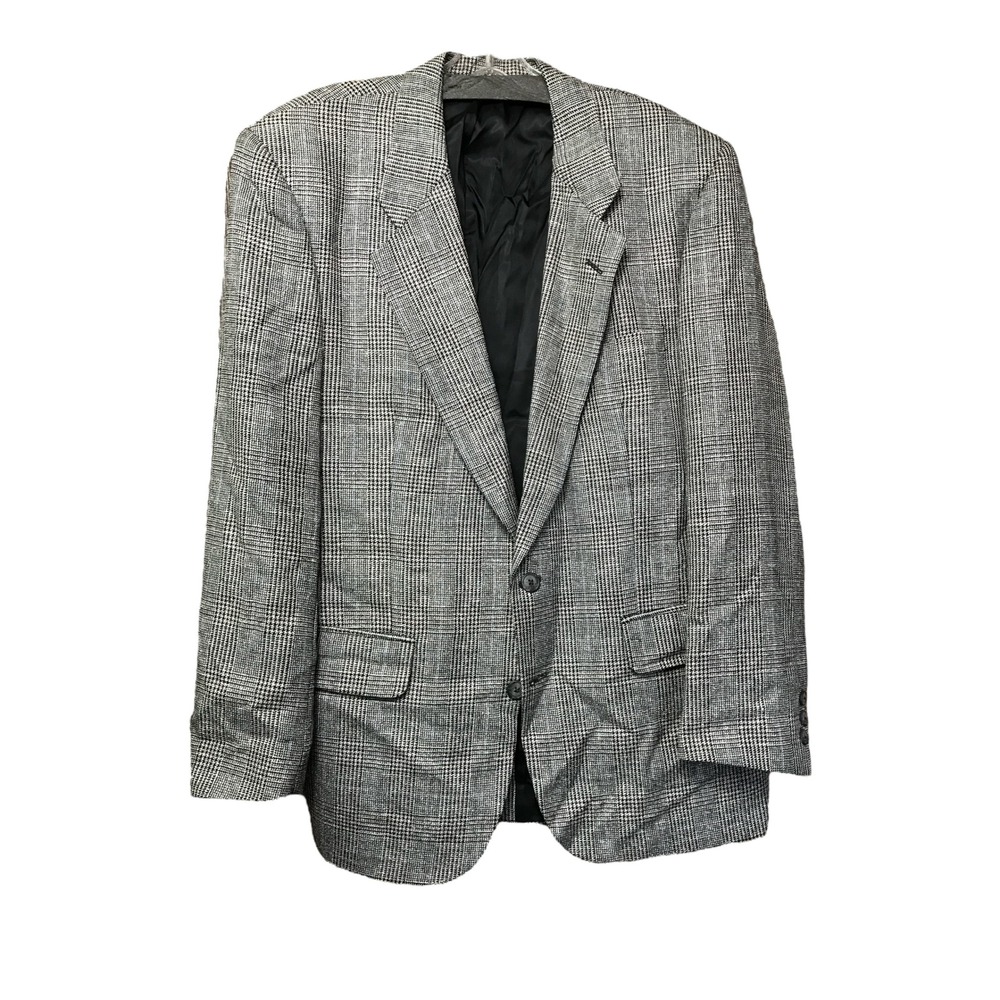 Burberry Gray  Black Wool Blend  Slight Herringbone Pattern Men's‎ Blazer